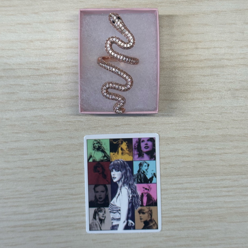 Taylor Swift Rose Gold Reputation Snake Ring -Fanmade